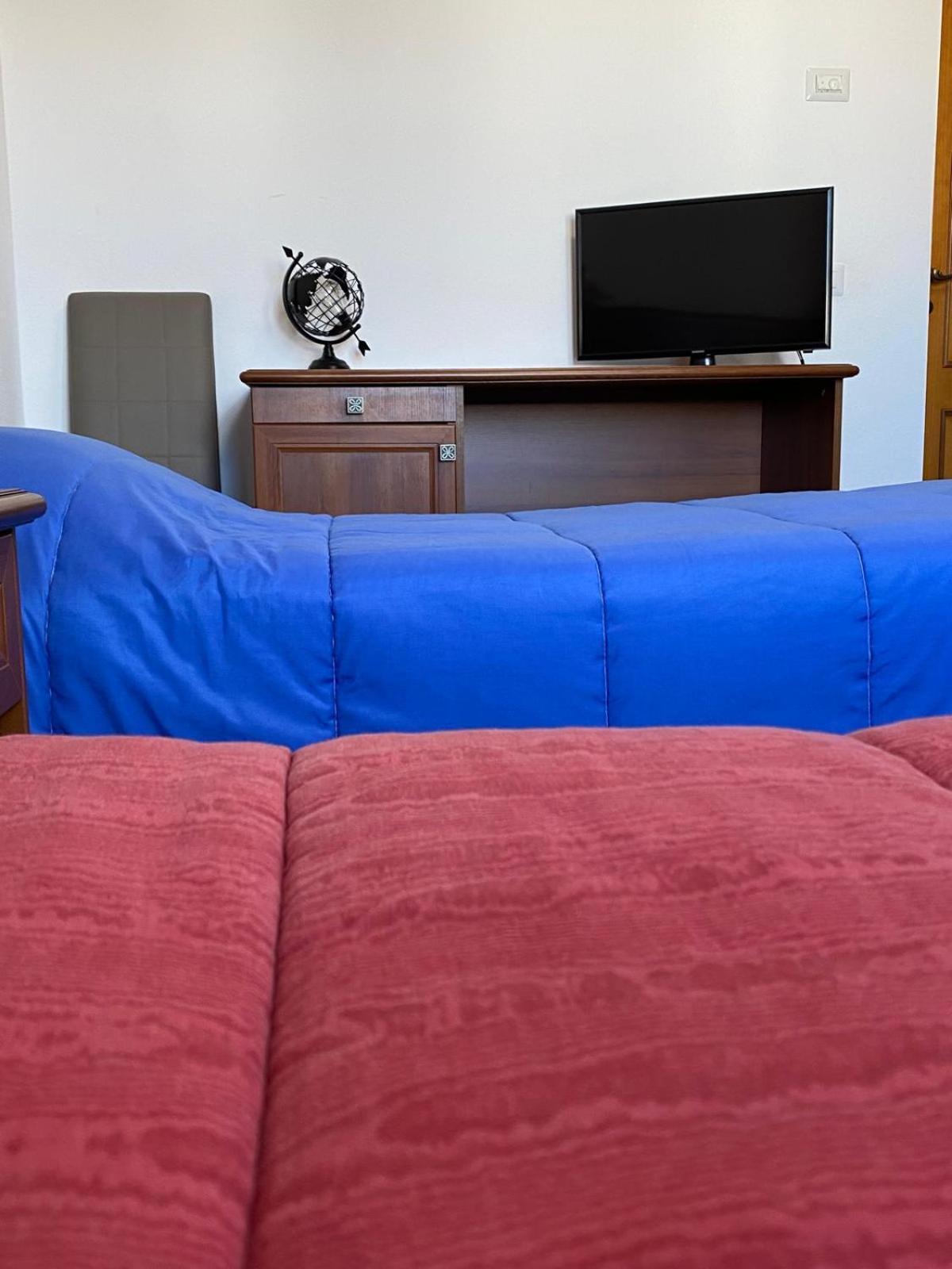 B&B Tequila Olbia Bagian luar foto